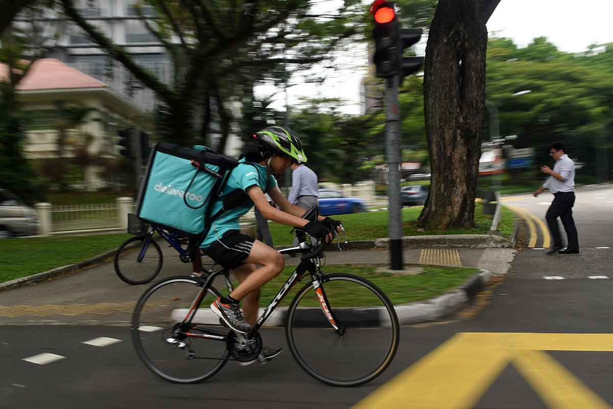 deliver food with bike