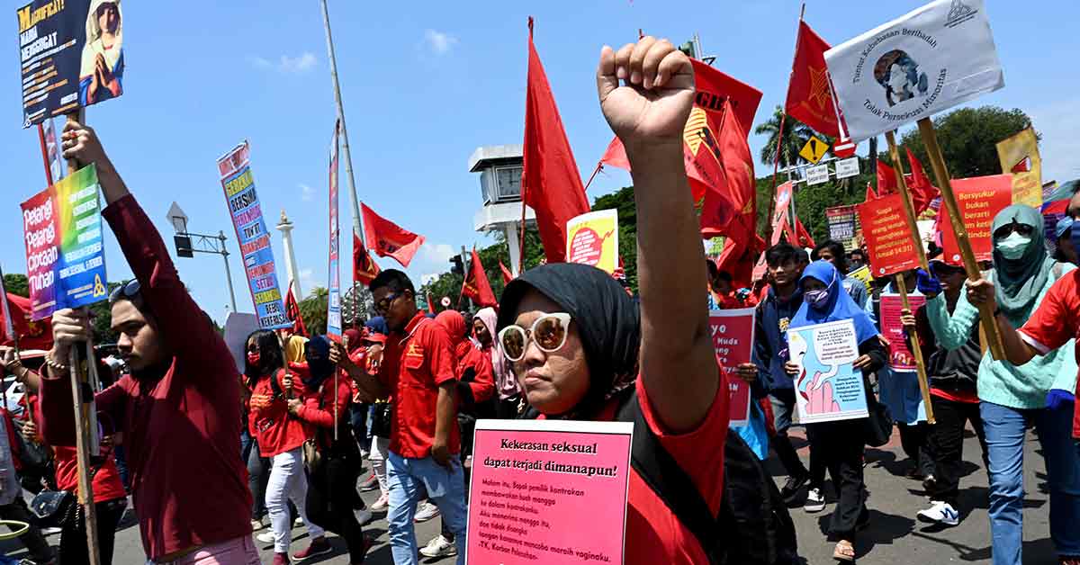 indonesian women