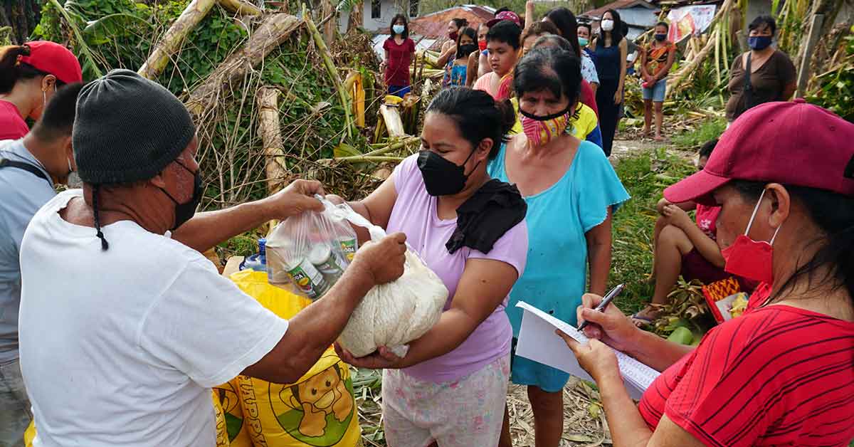 helping typhoon victims essay