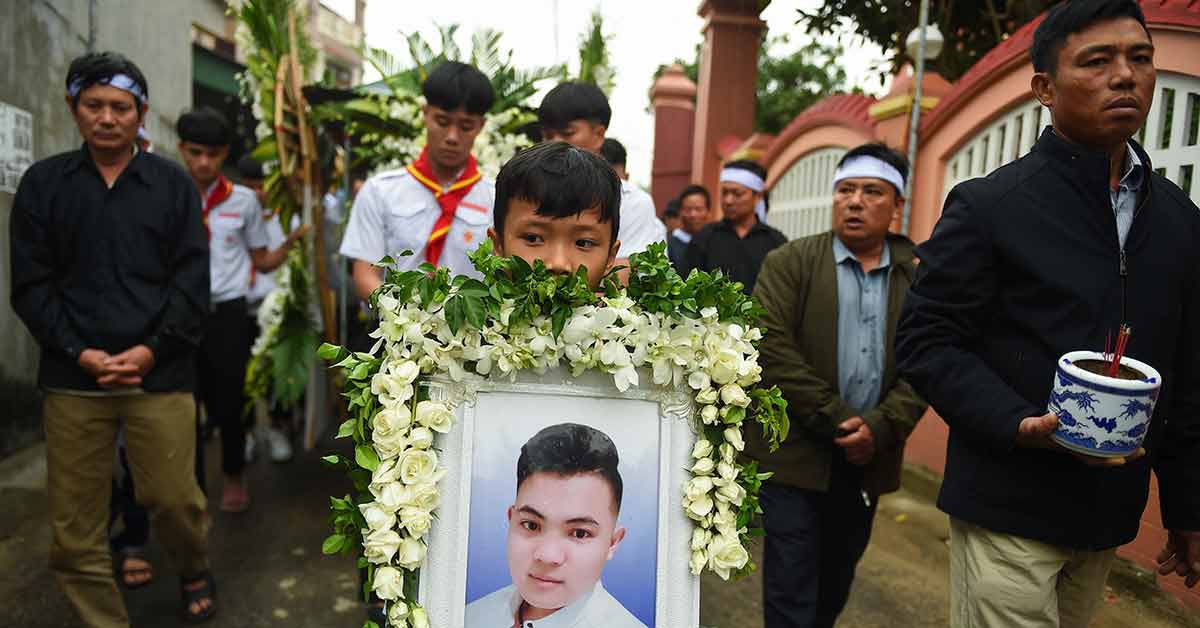 Burial of 39 Vietnamese found Dead