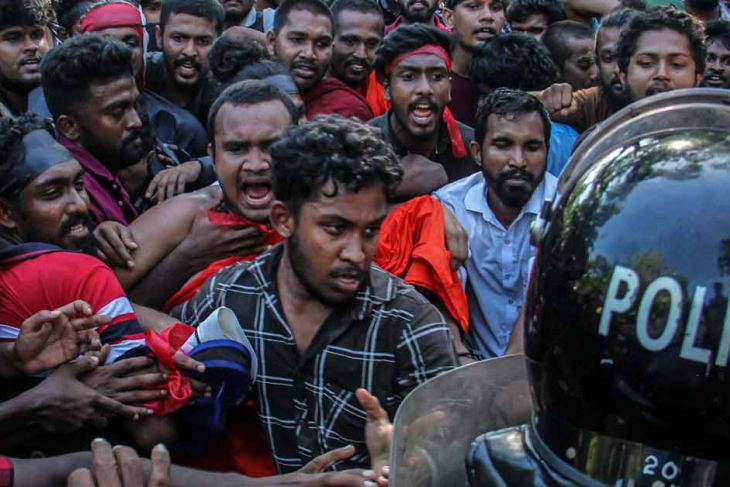 University students protest outside the presidential palace in Sri Lanka